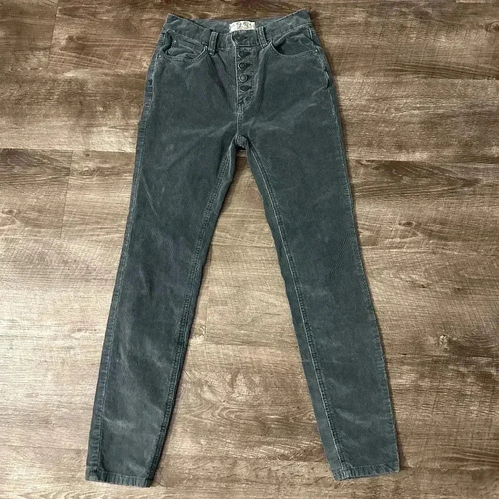 We The Free Gray Corduroys Waist 25